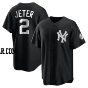 Derek Jeter Men's New York Yankees Black/White Replica Jersey